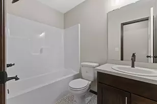 520 Lois Ln, Lino Lakes, MN 55014 - Photo 16