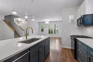 2566 Ellis Ave, Saint Paul, MN 55114 - Photo 10
