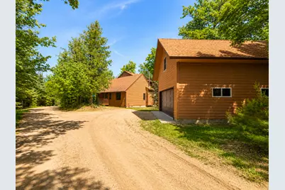 50573 Evergreenpoint Road, Bigfork, MN 56628 - Photo 2