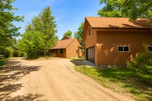 50573 Evergreen Point Rd, Bigfork, MN 56628 - Photo 2