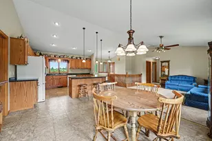 519 Edie Ct, Hudson, WI 54016 - Photo 10