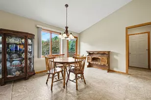 519 Edie Ct, Hudson, WI 54016 - Photo 14