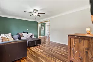 1009 W Center St, Lake City, MN 55041 - Photo 14