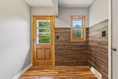 1009 W Center Street, Lake City, MN 55041 - Photo 24