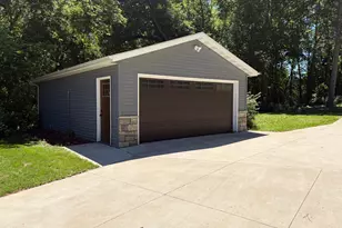6821 Long Lake Rd, Willmar, MN 56201 - Photo 6