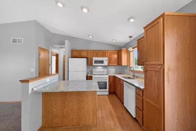 5920 Belfry Lane NW, Rochester, MN 55901 - Photo 8