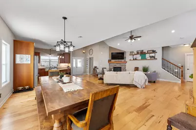38209 Everett Avenue, North Branch, MN 55056 - Photo 12