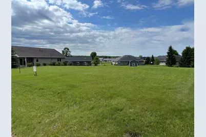 636 W River Drive, New London, MN 56273 - Photo 1