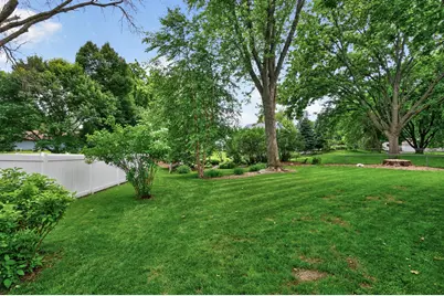 17351 Barberry Circle, Eden Prairie, MN 55346 - Photo 20
