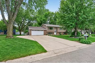 17351 Barberry Circle, Eden Prairie, MN 55346 - Photo 2