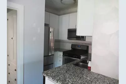 2739 Girard Avenue S #101, Minneapolis, MN 55408 - Photo 2