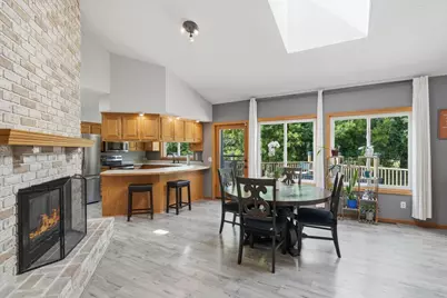 7288 Foxboro Court, Woodbury, MN 55125 - Photo 4