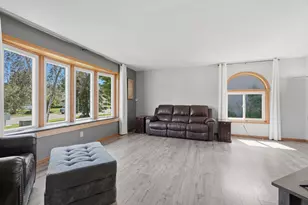 7288 Foxboro Ct, Woodbury, MN 55125 - Photo 12