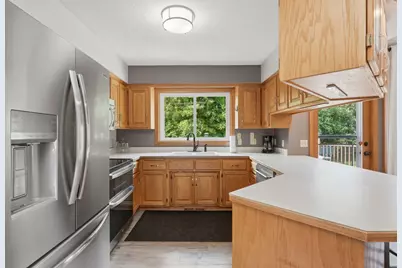 7288 Foxboro Court, Woodbury, MN 55125 - Photo 6