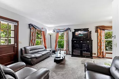 6877 Grenwich Lane N, Oakdale, MN 55128 - Photo 4