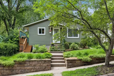 285 Deubener Place, Saint Paul, MN 55105 - Photo 1