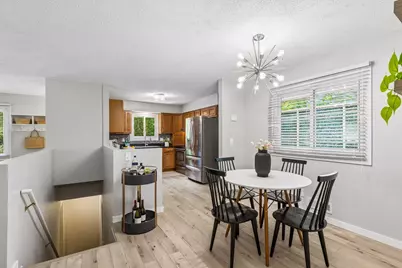 285 Deubener Place, Saint Paul, MN 55105 - Photo 8