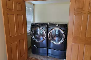 113 E Sarnia St, Winona, MN 55987 - Photo 18