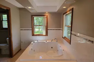 113 E Sarnia St, Winona, MN 55987 - Photo 38