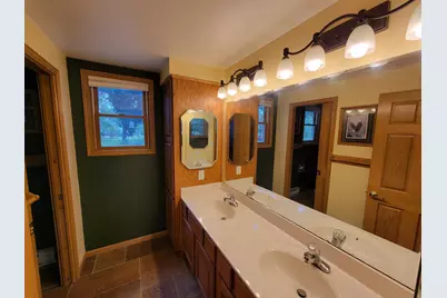 113 E Sarnia Street, Winona, MN 55987 - Photo 14