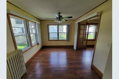 113 E Sarnia Street, Winona, MN 55987 - Photo 8