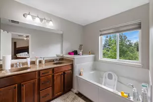 3105 Countryside Bay, Woodbury, MN 55129 - Photo 10