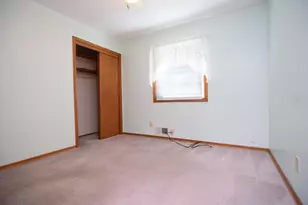 13702 Shirley Dr, Burnsville, MN 55337 - Photo 12