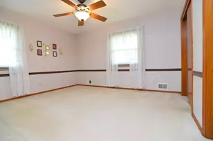 13702 Shirley Dr, Burnsville, MN 55337 - Photo 10