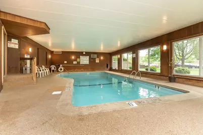 175 County Road B2 E #429, Little Canada, MN 55117 - Photo 18