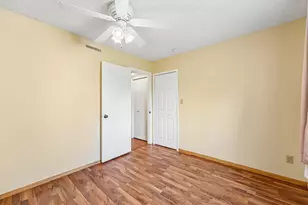 9526 Grey Widgeon Pl, Eden Prairie, MN 55347 - Photo 26