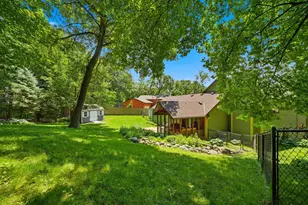 12568 Everest Ct E, Apple Valley, MN 55124 - Photo 10