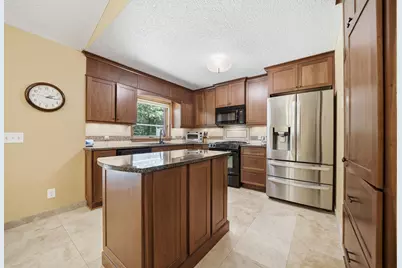12568 Everest Court E, Apple Valley, MN 55124 - Photo 22