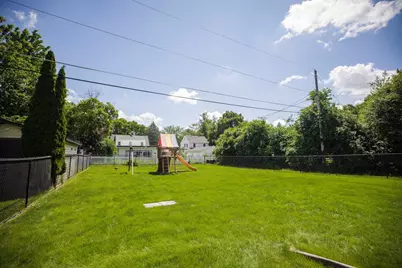 1006 Poughkeepsie Avenue, Morris, MN 56267 - Photo 8
