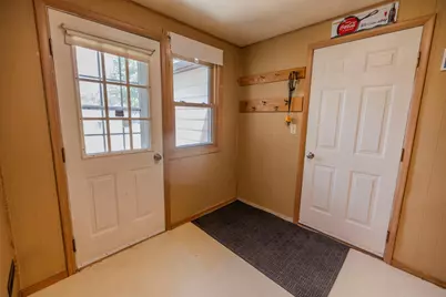 1006 Poughkeepsie Avenue, Morris, MN 56267 - Photo 12