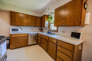 1006 Poughkeepsie Ave, Morris, MN 56267 - Photo 18