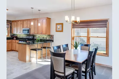 1161 Lakemoor Drive, Woodbury, MN 55129 - Photo 4