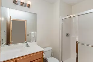 1161 Lakemoor Dr, Woodbury, MN 55129 - Photo 38