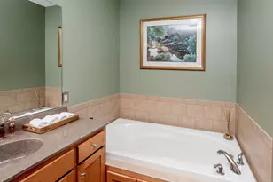 1161 Lakemoor Dr, Woodbury, MN 55129 - Photo 18