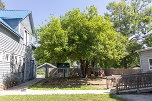 301 Connecticut Ave, Adrian, MN 56110 - Photo 16