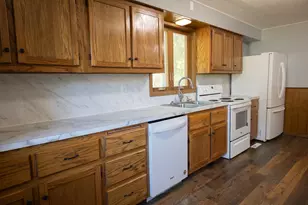 301 Connecticut Ave, Adrian, MN 56110 - Photo 32