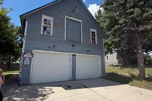 301 Connecticut Ave, Adrian, MN 56110 - Photo 2