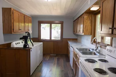 301 Connecticut Avenue, Adrian, MN 56110 - Photo 34