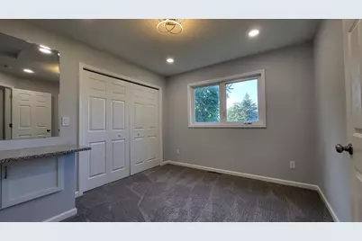 524 Wood Way, Burnsville, MN 55337 - Photo 8