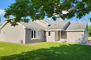 524 Wood Way, Burnsville, MN 55337 - Photo 18