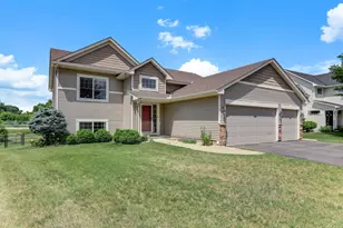 4585 196th St W, Farmington, MN 55024 - Photo 2