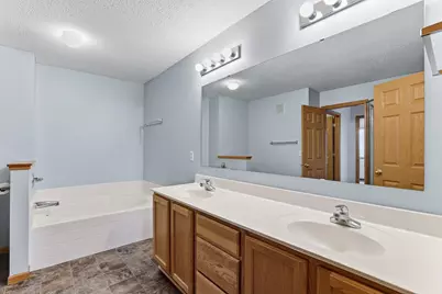 3128 Juniper Lane #E, Woodbury, MN 55125 - Photo 20