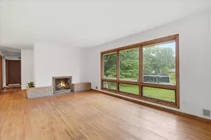 4015 Fairview Ave N, Arden Hills, MN 55112 - Photo 12
