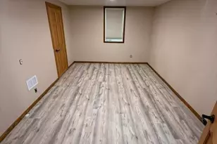 321 23rd St NE, Bemidji, MN 56601 - Photo 28
