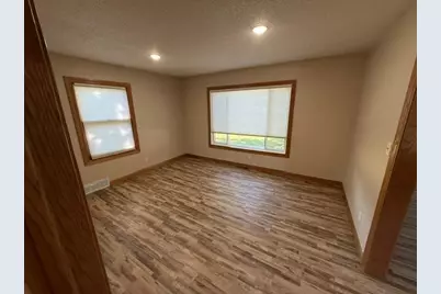 321 23rd Street NE, Bemidji, MN 56601 - Photo 18