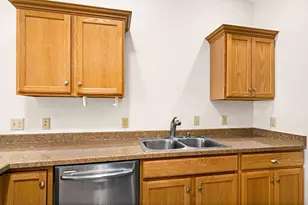 205 SE 17th St, Grand Rapids, MN 55744 - Photo 8